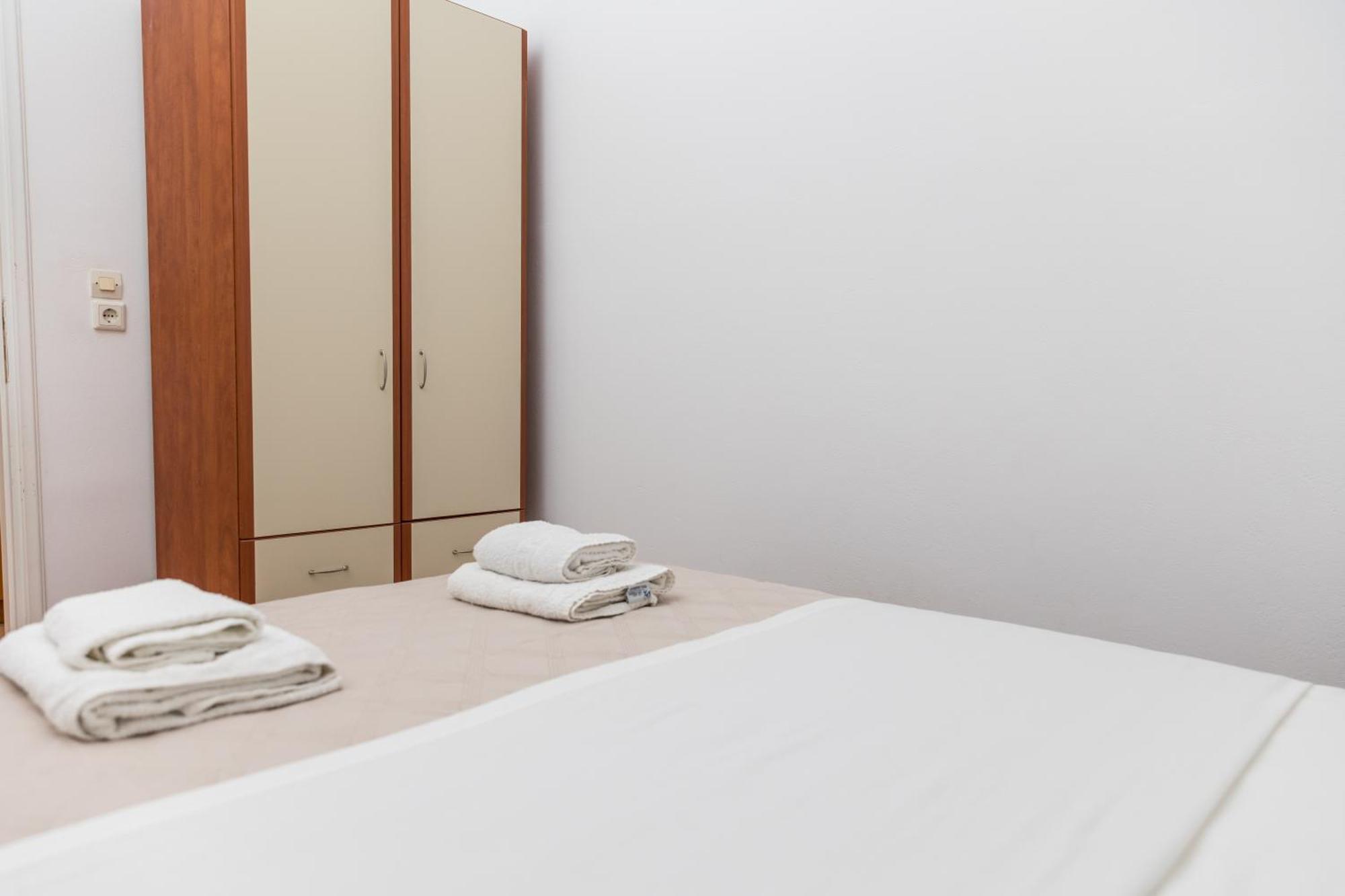 איוס פרוקופיוס Aqua Naxos Apartments & Suites מראה חיצוני תמונה