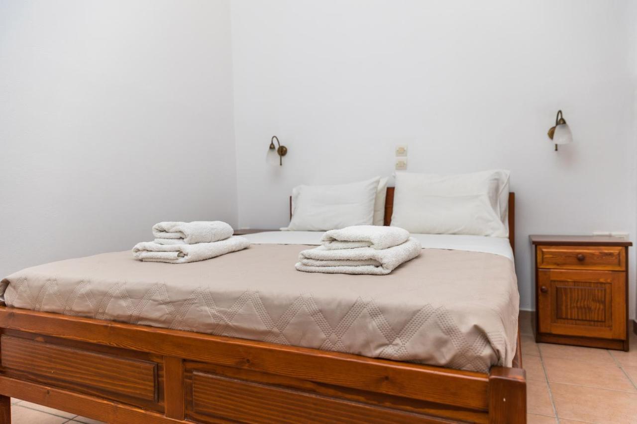 איוס פרוקופיוס Aqua Naxos Apartments & Suites מראה חיצוני תמונה