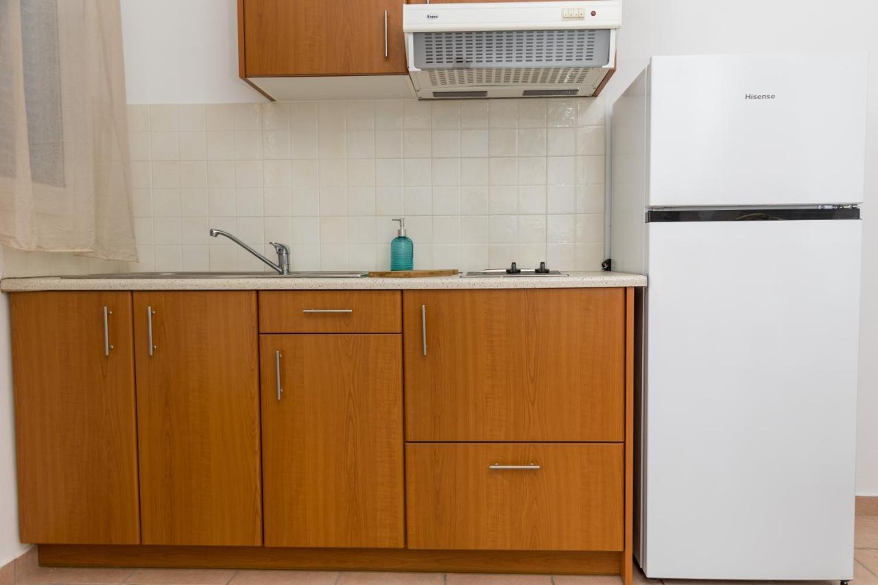 איוס פרוקופיוס Aqua Naxos Apartments & Suites מראה חיצוני תמונה