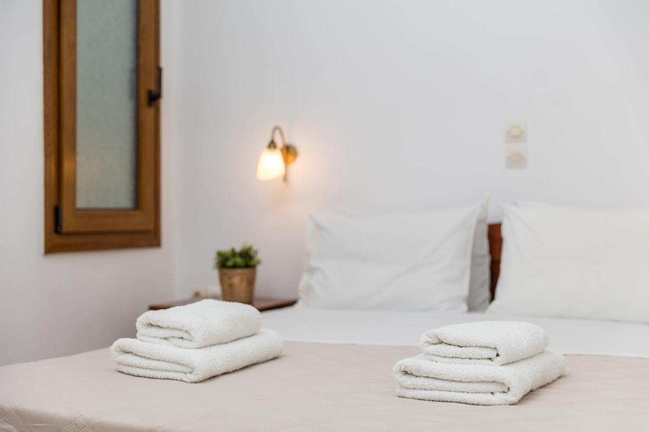איוס פרוקופיוס Aqua Naxos Apartments & Suites מראה חיצוני תמונה