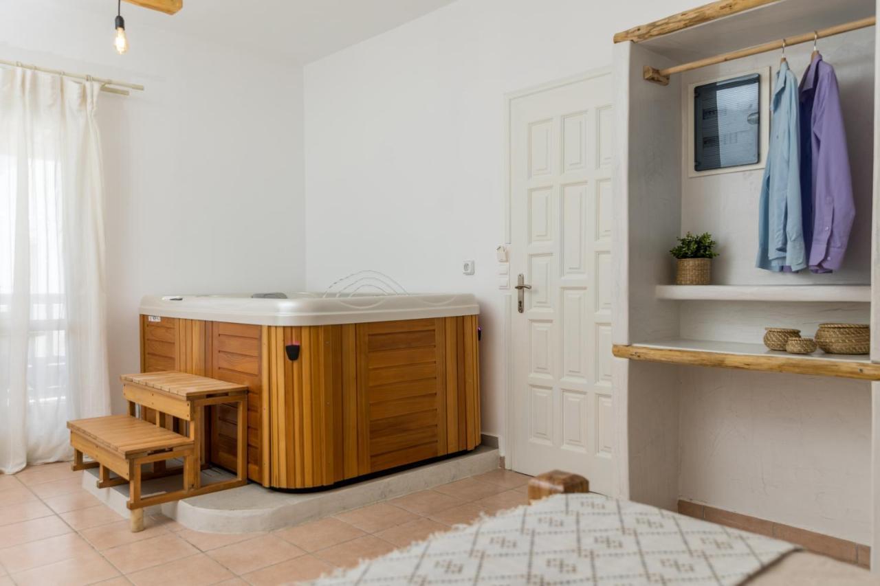 איוס פרוקופיוס Aqua Naxos Apartments & Suites מראה חיצוני תמונה