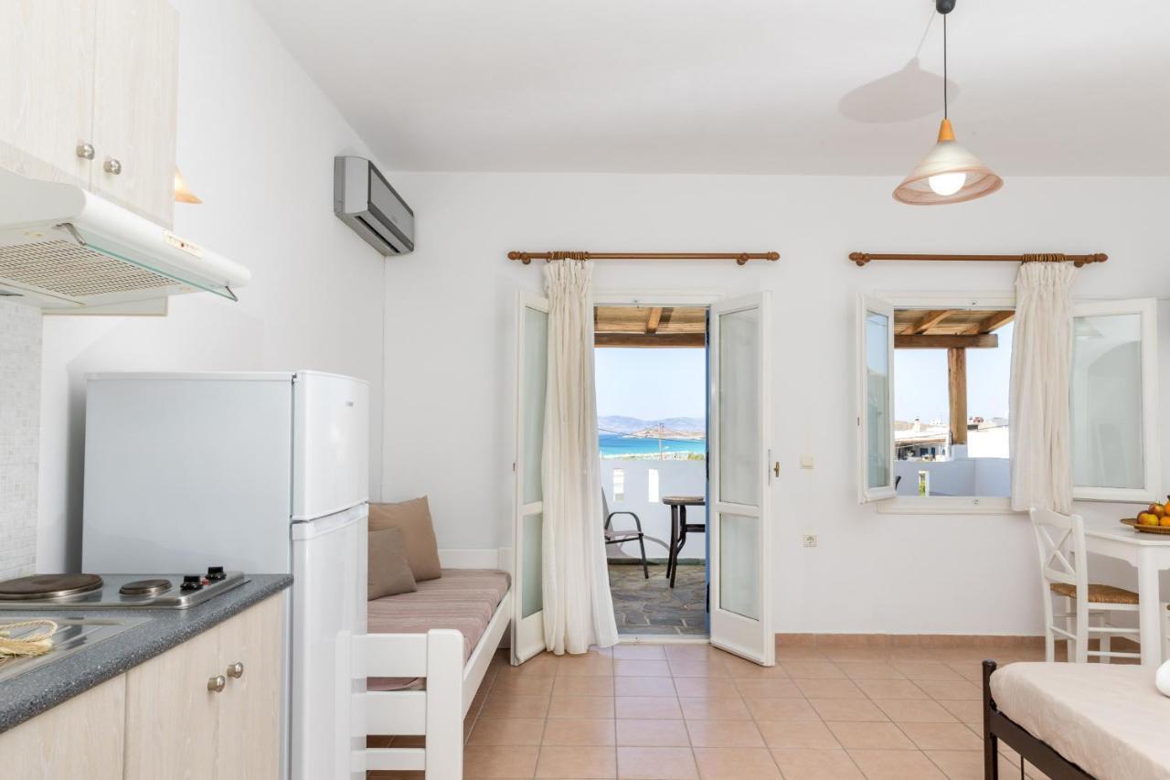 איוס פרוקופיוס Aqua Naxos Apartments & Suites מראה חיצוני תמונה